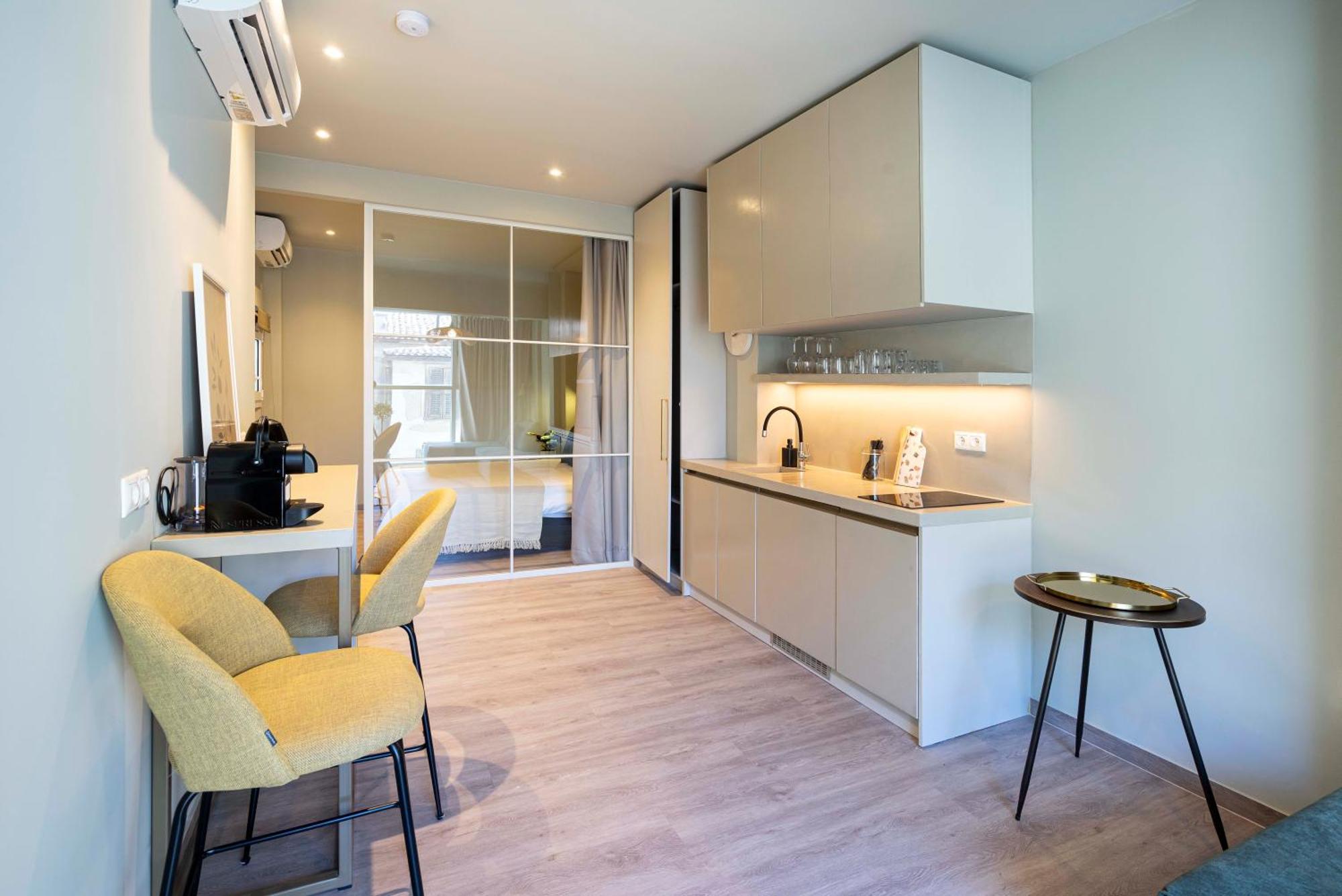 9 Muses Exclusive Suites In Syntagma Atene Esterno foto
